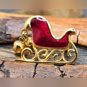 Sleigh Brooch Marked "S" Gold Tone Red Enamel w/ Bells 1.5" X 1" 🎄